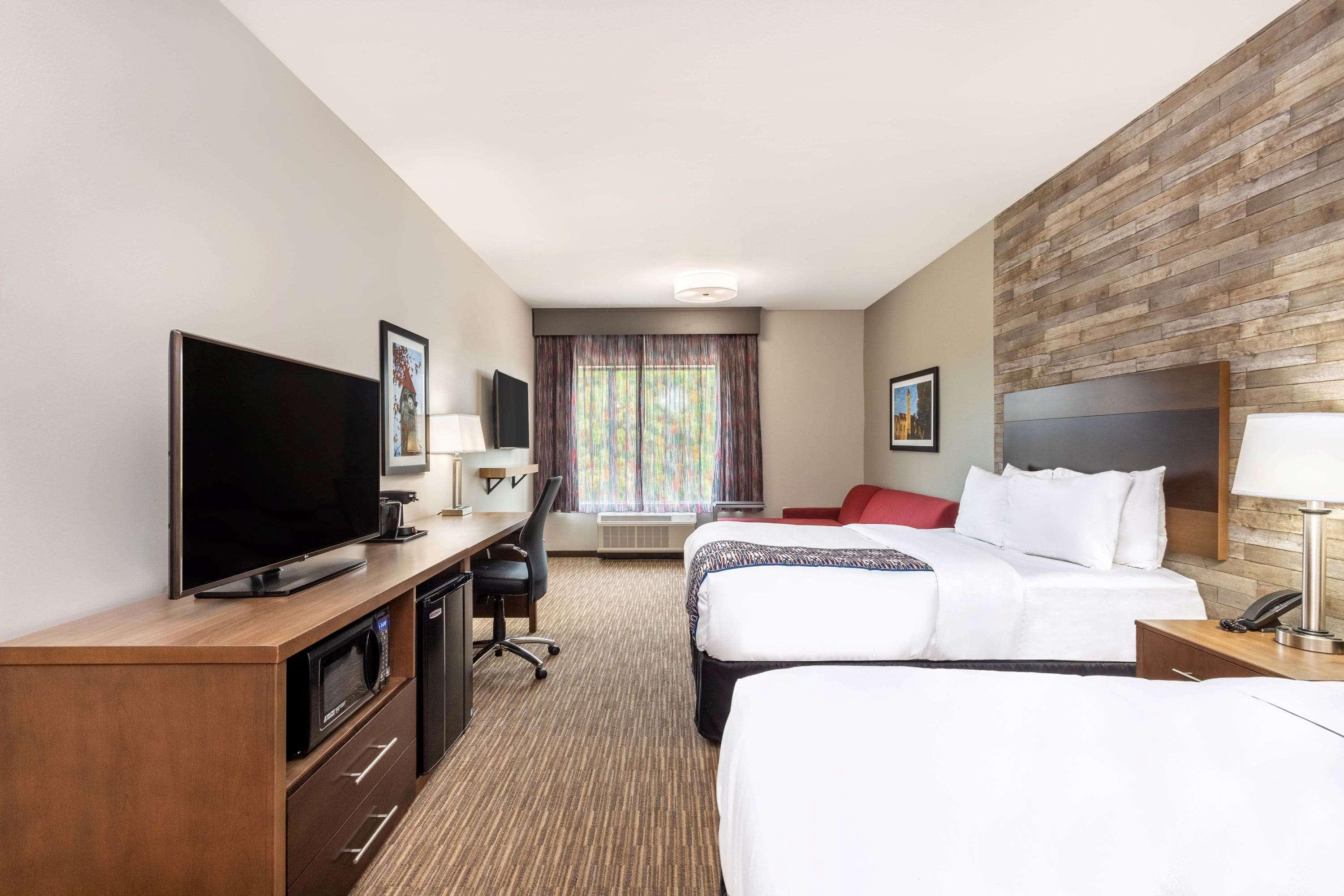 La Quinta Inn And Suites By Wyndham Bloomington Eksteriør billede