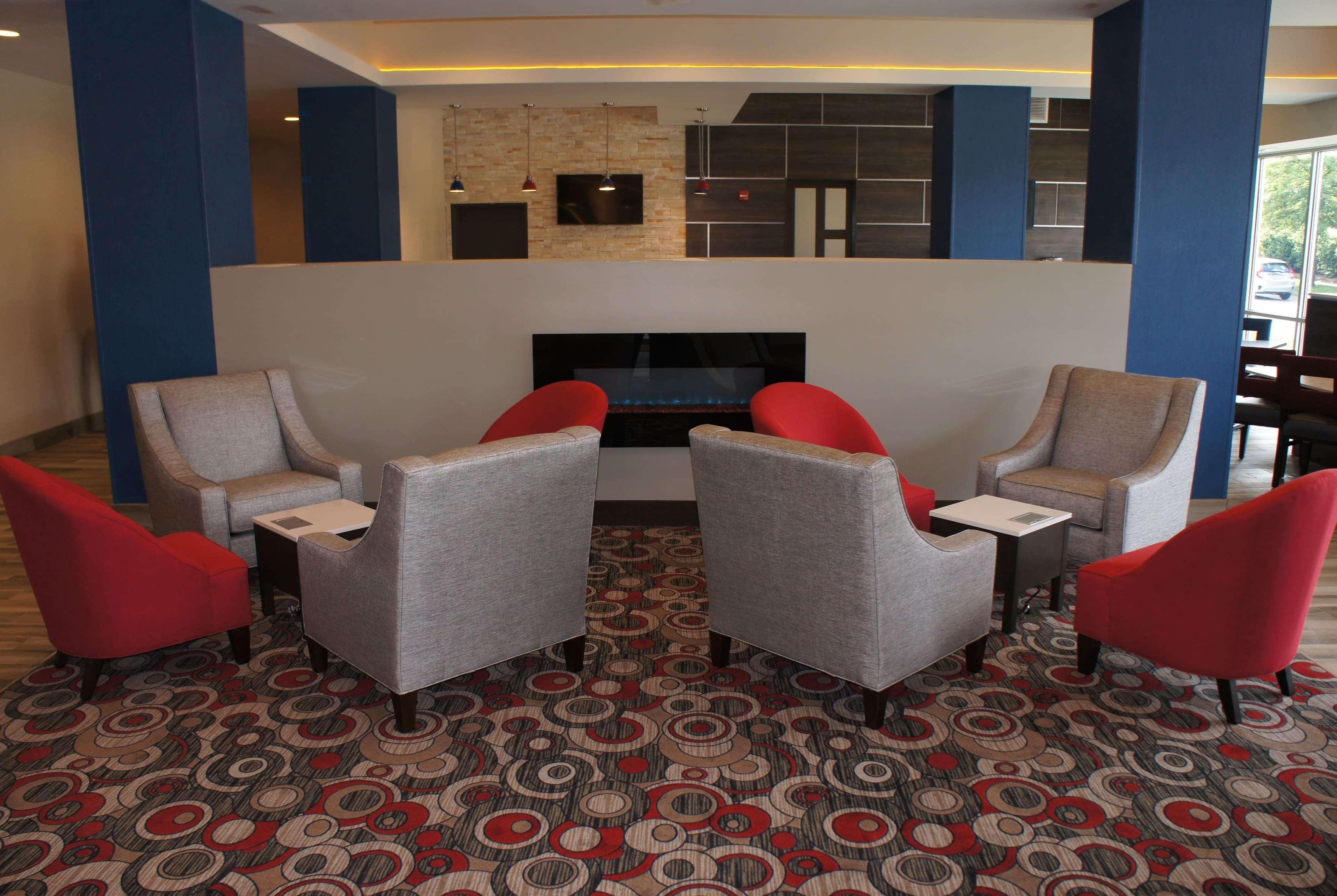 La Quinta Inn And Suites By Wyndham Bloomington Eksteriør billede